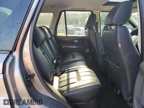 2011 Land Rover Range Rover Sport HSE Lux with VIN SALSK2D4XBA292953, listed as a Copart auction lot 54599915 with 3,164 mi miles and Salvage Title. Bid and sale history available at DreamBid. Image 11.