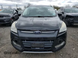 2014 Ford Escape SE with VIN 1FMCU9GX5EUC04135, listed as a Copart auction lot 53195365 with 139,814 mi miles and Clean Title. Bid and sale history available at carsss.com. Image 5.