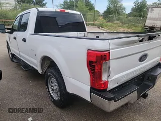 2017 Ford F-250 XL with VIN 1FT7W2A61HEC03778, listed as a IAAI auction lot 42783433 with 221,117 mi miles and . Bid and sale history available at DreamBid. Image 4.