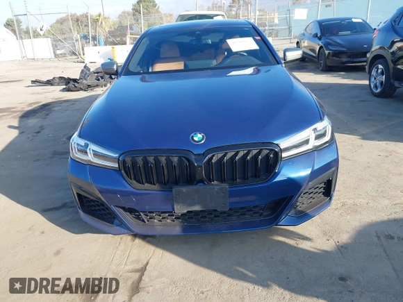 2021 BMW 5 Series M550i xDrive z VIN WBA13BK0XMCG75802, wystawiony jako IAAI lot #41503977 z przebiegiem 20 741 mil mil oraz . Historia ofert i sprzedaży dostępna na DreamBid. Obrazek 6.