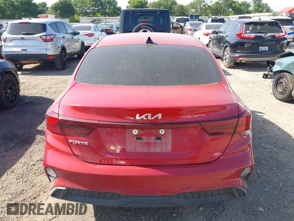 2022 Kia Forte LXS with VIN 3KPF24AD0NE462828, listed as a IAAI auction lot 42019108 with 25,536 mi miles and . Bid and sale history available at DreamBid. Image 16.