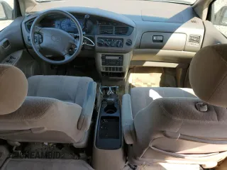 2001 Toyota Sienna CE with VIN 4T3ZF19C41U385312, listed as a Copart auction lot 70130104 with 254,488 mi miles and Clean Title. Bid and sale history available at carsss.com. Image 8.