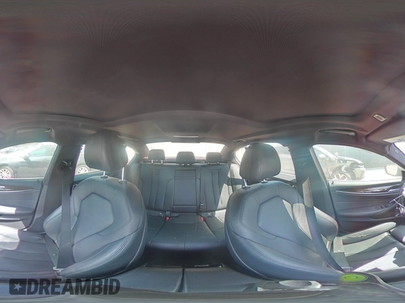 2018 BMW 5 Series 530i xDrive z VIN WBAJA7C50JG909279, wystawiony jako Copart lot #56416235 z przebiegiem Nie podano mil oraz Nie do naprawy • Non repairable. Historia ofert i sprzedaży dostępna na DreamBid. Obrazek 14.