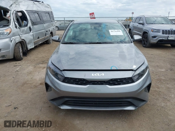 2024 Kia Forte LXS with VIN 3KPF24AD5RE698381, listed as a IAAI auction lot 40726488 with 21,657 mi miles. Bid and sale history available at carsss.com. Image 12.