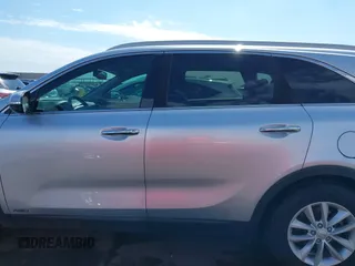 2017 Kia Sorento LX with VIN 5XYPGDA36HG280832, listed as a IAAI auction lot 42214948 with 120,318 mi miles and . Bid and sale history available at DreamBid. Image 14.