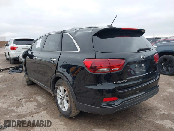 2019 Kia Sorento L with VIN 5XYPG4A33KG534780, listed as a IAAI auction lot 41563396 with 49,468 mi miles. Bid and sale history available at carsss.com. Image 3.