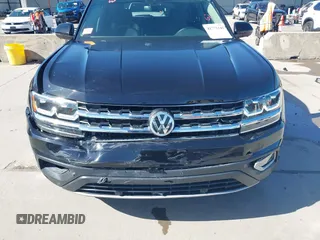 2018 Volkswagen Atlas SEL Premium with VIN 1V2NR2CA3JC542820, listed as a IAAI auction lot 41771245 with 68,462 mi miles and . Bid and sale history available at DreamBid. Image 6.