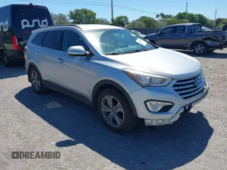 2016 Hyundai Santa Fe SE with VIN KM8SM4HF3GU147425, listed as a IAAI auction lot 41828747 with 90,196 mi miles. Bid and sale history available at carsss.com. Image 1.