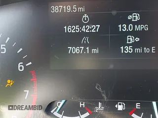 2022 Ford Police Interceptor Utility z VIN 1FM5K8AB2NGA02664, wystawiony jako IAAI lot #40499840 z przebiegiem 7 067 mil mil oraz . Historia ofert i sprzedaży dostępna na DreamBid. Obrazek 15.