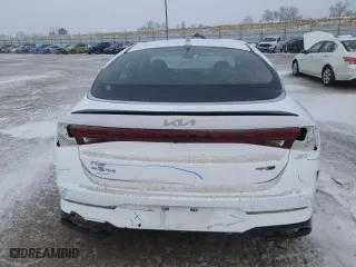 2022 Kia K5 GT-Line with VIN 5XXG64J26NG166372, listed as a Copart auction lot 41685865 with 25,798 mi miles and Salvage Title. Bid and sale history available at carsss.com. Image 6.