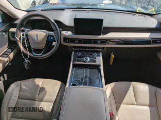2022 Lincoln Aviator Reserve z VIN 5LM5J7WC5NGL03053, wystawiony jako Copart lot #75291784 z przebiegiem 47 796 mil mil oraz Nie do naprawy • Non repairable. Historia ofert i sprzedaży dostępna na DreamBid. Obrazek 8.