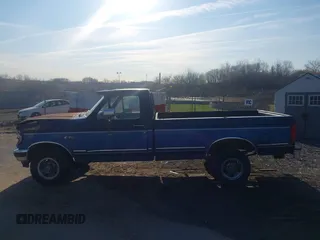 1993 Ford F-150 с VIN 2FTEF14N9PCA06253, выставлен на аукционе IAAI как лот 41905093 с пробегом 113 352 миль миль и . История ставок и продаж доступна на DreamBid. Изображение 14.
