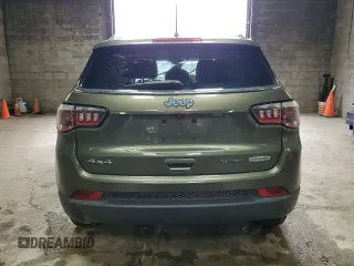 2018 Jeep Compass Latitude с VIN 3C4NJDBB0JT103643, выставлен на аукционе Copart как лот 56525775 с пробегом Не указан миль и Списание • Salvage title. История ставок и продаж доступна на DreamBid. Изображение 6.