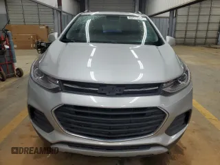 2021 Chevrolet Trax LT with VIN KL7CJPSB8MB331871, listed as a Copart auction lot 65977934 with 69,316 mi miles and Salvage Title. Bid and sale history available at carsss.com. Image 5.