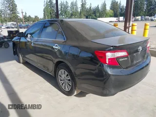 2012 Toyota Camry L z VIN 4T4BF1FK8CR271280, wystawiony jako IAAI lot #42229436 z przebiegiem 165 620 mil mil oraz . Historia ofert i sprzedaży dostępna na DreamBid. Obrazek 3.