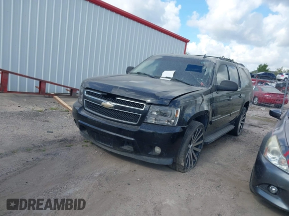 2008 Chevrolet Suburban 3LT with VIN 3GNFC16068G165063, listed as a IAAI auction lot 42413253 with 254,967 mi miles and . Bid and sale history available at DreamBid. Image 2.