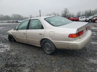 2001 Toyota Camry CE with VIN 4T1BG22K41U781013, listed as a Copart auction lot 43444885 with 183,925 mi miles and Salvage Title. Bid and sale history available at carsss.com. Image 2.