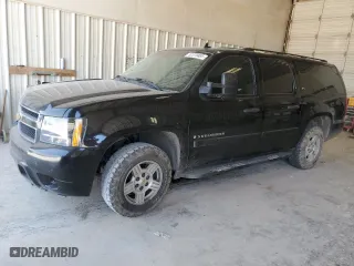 2007 Chevrolet Suburban LT with VIN 1GNFC16097R377308, listed as a Copart auction lot 52370465 with 207,192 mi miles and Salvage Title. Bid and sale history available at carsss.com. Image 1.
