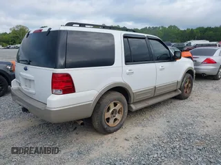 2005 Ford Expedition Eddie Bauer with VIN 1FMPU17555LA32826, listed as a IAAI auction lot 42038355 with 120,000 mi miles and . Bid and sale history available at DreamBid. Image 4.