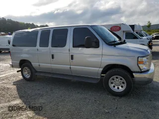 2010 Ford Econoline Passenger XL с VIN 1FBNE3BL2ADA55175, выставлен на аукционе Copart как лот 58540605 с пробегом 111 175 миль миль и Списание • Salvage title. История ставок и продаж доступна на DreamBid. Изображение 4.