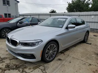 2017 BMW 5 Series 540i xDrive z VIN WBAJE7C31HG890769, wystawiony jako Copart lot #64616225 z przebiegiem 32 838 mil mil oraz Szkoda całkowita • Salvage title. Historia ofert i sprzedaży dostępna na DreamBid. Obrazek 1.