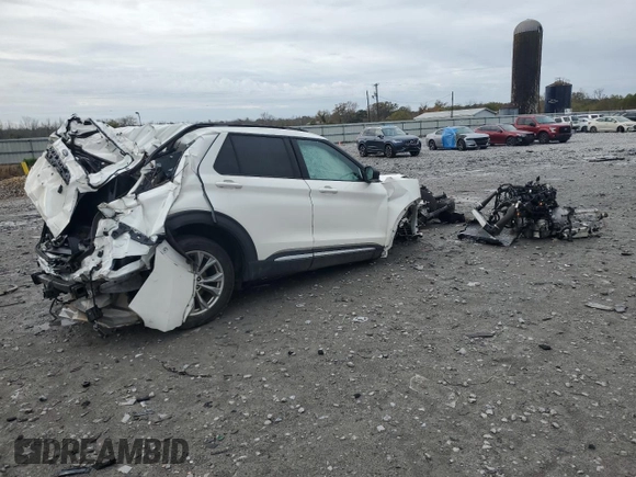 2020 Ford Explorer XLT z VIN 1FMSK7DH2LGC41299, wystawiony jako Copart lot #75872593 z przebiegiem Nie podano mil oraz Nie do naprawy • Non repairable. Historia ofert i sprzedaży dostępna na DreamBid. Obrazek 3.