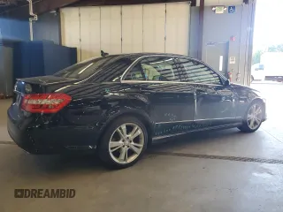 2013 Mercedes-Benz E 350 Luxury with VIN WDDHF8JB1DA726844, listed as a Copart auction lot 62275225 with 86,367 mi miles and Salvage title. Bid and sale history available at DreamBid. Image 3.