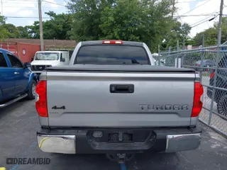 2016 Toyota Tundra 4WD Truck SR5 with VIN 5TFDW5F15GX554763, listed as a IAAI auction lot 42092776 with 141,522 mi miles. Bid and sale history available at carsss.com. Image 16.
