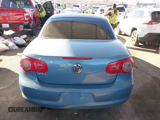 2010 Volkswagen Eos Komfort with VIN WVWBA7AH4AV018914, listed as a IAAI auction lot 41603640 with 86,748 mi miles and . Bid and sale history available at DreamBid. Image 16.