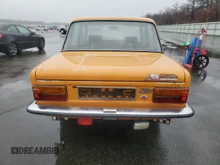 1984 FIAT 124 Spider z VIN SUP115CC602154116, wystawiony jako Copart lot #82469494 z przebiegiem 3 613 mil mil oraz Szkoda całkowita • Salvage title. Historia ofert i sprzedaży dostępna na DreamBid. Obrazek 6.