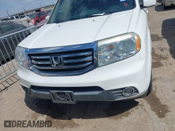 2012 Honda Pilot EX-L with VIN 5FNYF3H52CB023756, listed as a IAAI auction lot 41819122 with 177,946 mi miles. Bid and sale history available at carsss.com. Image 12.