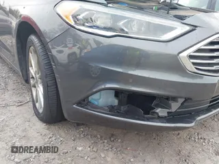 2018 Ford Fusion Energi SE with VIN 3FA6P0PU1JR130262, listed as a IAAI auction lot 41495217 with 68,708 mi miles. Bid and sale history available at carsss.com. Image 20.