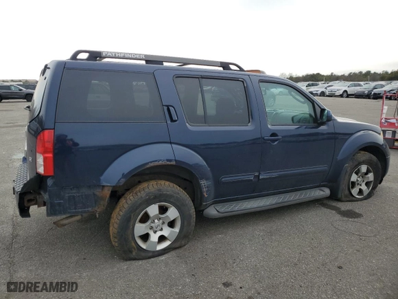 2006 Nissan Pathfinder SE with VIN 5N1AR18W26C647009, listed as a Copart auction lot 88212645 with 137,908 mi miles and Non Repairable. Bid and sale history available at carsss.com. Image 3.