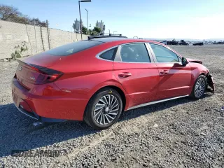 2020 Hyundai Sonata Hybrid Limited with VIN KMHL54JJ9LA015605, listed as a Copart auction lot 46945155 with 35,116 mi miles and Salvage Title. Bid and sale history available at carsss.com. Image 3.