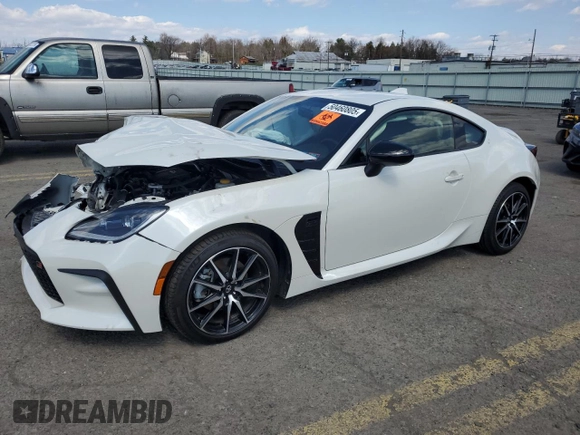 2024 Toyota 86 with VIN JF1ZNBB19R9752367, listed as a Copart auction lot 50460805 with 8,605 mi miles and Salvage Title. Bid and sale history available at DreamBid. Image 1.