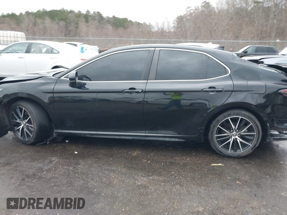 2021 Toyota Camry SE Nightshade with VIN 4T1G11AK7MU541543, listed as a IAAI auction lot 41454558 with 108,733 mi miles. Bid and sale history available at carsss.com. Image 15.