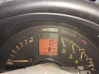 1992 Chevrolet Corvette with VIN 1G1YY23P1N5108131, listed as a IAAI auction lot 42115971 with 132,210 mi miles. Bid and sale history available at carsss.com. Image 7.