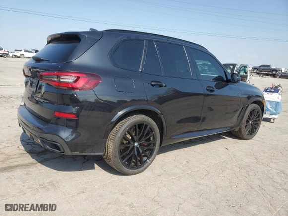 2021 BMW X5 xDrive40i with VIN 5UXCR6C00M9G55196, listed as a Copart auction lot 52712715 with 39,047 mi miles and Salvage Title. Bid and sale history available at carsss.com. Image 3.