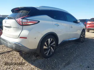 2015 Nissan Murano Platinum z VIN 5N1AZ2MG7FN265552, wystawiony jako IAAI lot #41828490 z przebiegiem 211 465 mil mil oraz . Historia ofert i sprzedaży dostępna na DreamBid. Obrazek 4.