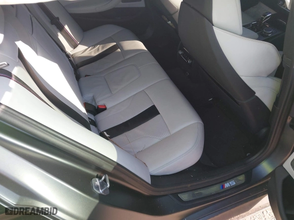 2019 BMW M5 Competition with VIN WBSJF0C59KB447419, listed as a IAAI auction lot 41997505 with 1 mi miles. Bid and sale history available at carsss.com. Image 8.