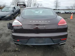 2015 Porsche Panamera 4 z VIN WP0AA2A7XFL001690, wystawiony jako Copart lot #40765024 z przebiegiem 86 770 mil mil oraz . Historia ofert i sprzedaży dostępna na DreamBid. Obrazek 6.