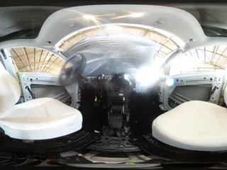 2024 Tesla Model Y Long Range z VIN 7SAYGDEE7RA217991, wystawiony jako Copart lot #50885695 z przebiegiem Nie podano mil oraz Szkoda całkowita • Salvage title. Historia ofert i sprzedaży dostępna na DreamBid. Obrazek 14.