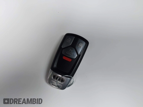 2019 Audi Q5 Premium with VIN WA1ANAFY5K2039094, listed as a IAAI auction lot 41333509 with 45,956 mi miles. Bid and sale history available at carsss.com. Image 11.