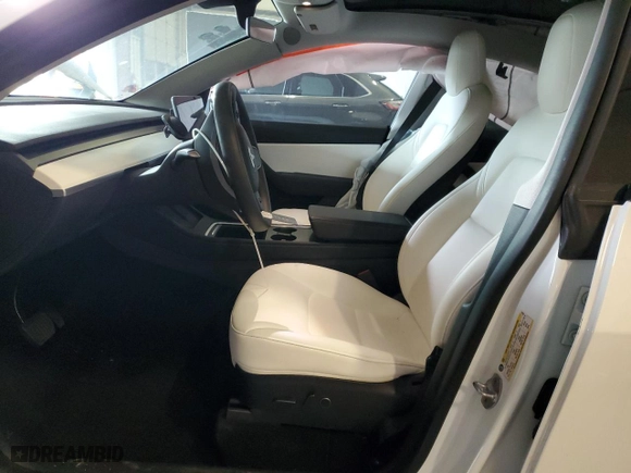 2022 Tesla Model Y Long Range with VIN 7SAYGDEE8NF339790, listed as a Copart auction lot 46187035 with 0 mi miles and Salvage Title. Bid and sale history available at carsss.com. Image 7.