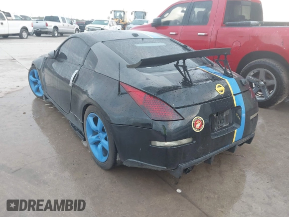 2008 Nissan 350Z Grand Touring with VIN JN1BZ34E88M752056, listed as a IAAI auction lot 42088374 with Not Provided miles. Bid and sale history available at carsss.com. Image 3.