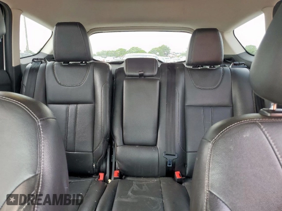 2013 Ford Escape Titanium z VIN 1FMCU0J90DUC13426, wystawiony jako Copart lot #53643565 z przebiegiem 176 600 mil mil oraz Szkoda całkowita • Salvage title. Historia ofert i sprzedaży dostępna na DreamBid. Obrazek 10.