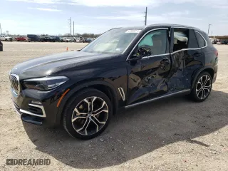 2021 BMW X5 sDrive40i with VIN 5UXCR4C05M9G60740, listed as a Copart auction lot 47989915 with 0 mi miles and Salvage Title. Bid and sale history available at carsss.com. Image 1.