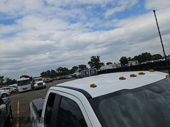 2019 Ford F-250 XL with VIN 1FT7X2B66KEG79267, listed as a IAAI auction lot 42587548 with Not provided miles and . Bid and sale history available at DreamBid. Image 17.