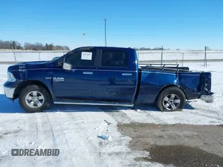 2020 Ram 1500 SLT z VIN 1C6RR7TTXLS100635, wystawiony jako IAAI lot #41314107 z przebiegiem 56 913 mil mil oraz . Historia ofert i sprzedaży dostępna na DreamBid. Obrazek 14.