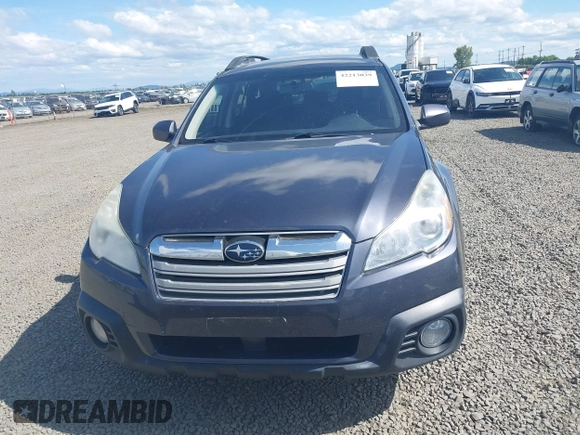 2014 Subaru Outback Premium with VIN 4S4BRBCC5E3247600, listed as a IAAI auction lot 42213039 with 225,027 mi miles and . Bid and sale history available at DreamBid. Image 12.